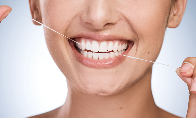 What are Veneers and their Role in Smile Makeovers?